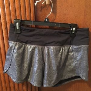 Size 6 Lululemon shorts